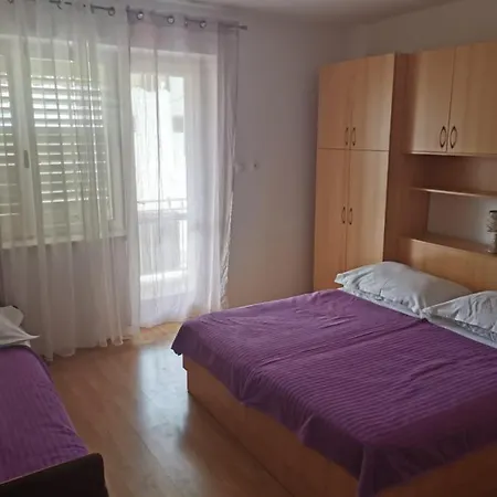 Sanja Apartmans プロマイナ